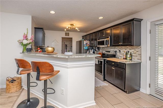 5264 Goshawk Drive, Hope Mills, NC 28348