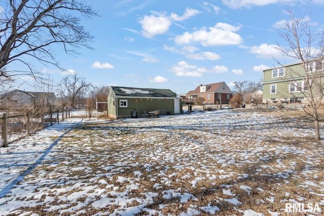 6314 W FARMINGTON Road, Peoria, IL 61604