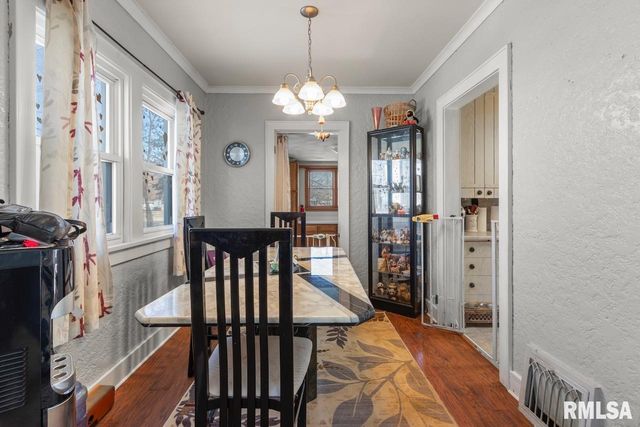 6314 W FARMINGTON Road, Peoria, IL 61604