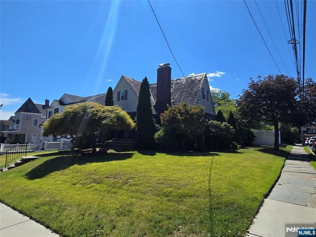 304 Henry Street, Hasbrouck Heights, NJ 07604