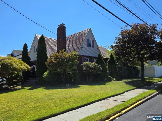 304 Henry Street, Hasbrouck Heights, NJ 07604