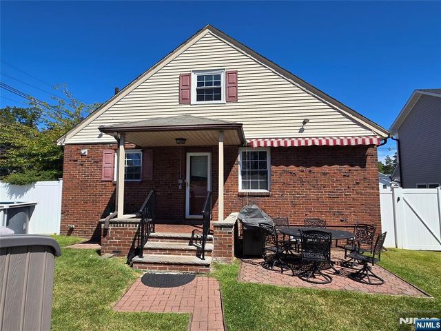 304 Henry Street, Hasbrouck Heights, NJ 07604