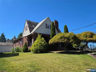 304 Henry Street, Hasbrouck Heights, NJ 07604