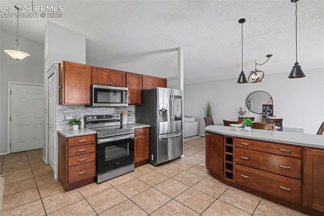 5210 Twinkle Way, Colorado Springs, CO 80917