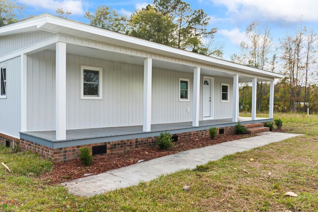 870 Highway 9 Business E, Loris, SC 29569 — exterior