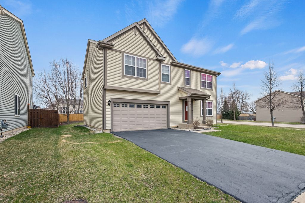941 Brahms Road, Volo, IL 60073