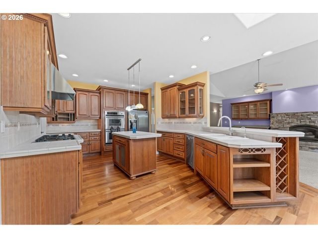 13719 Ne 72ND Ave, Vancouver, WA 98686