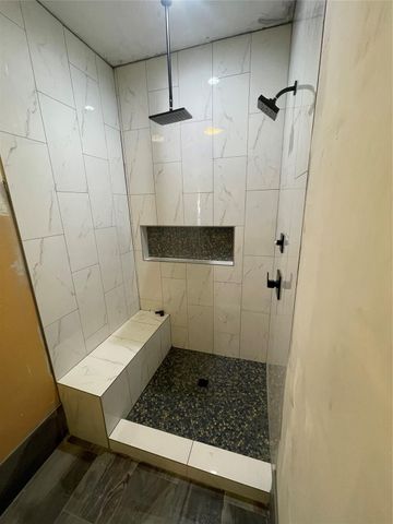 304 Lockwood Drive, Houston, TX 77011