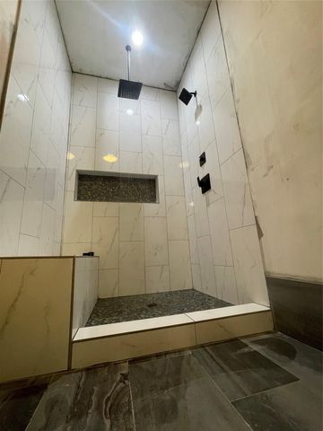 304 Lockwood Drive, Houston, TX 77011