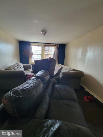 811 WASHINGTON AVE, Croydon, PA 19021