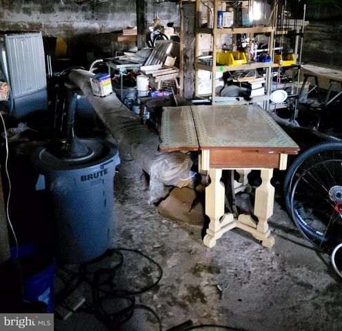 811 WASHINGTON AVE, Croydon, PA 19021