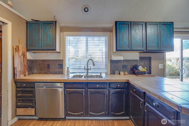 115 SW 3rd Street, Battle Ground, WA 98604