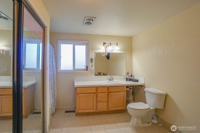 115 SW 3rd Street, Battle Ground, WA 98604