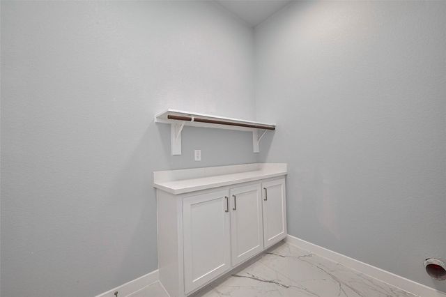 8636 Allwood Street, Houston, TX 77016