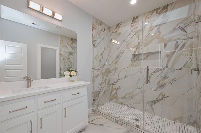 8636 Allwood Street, Houston, TX 77016