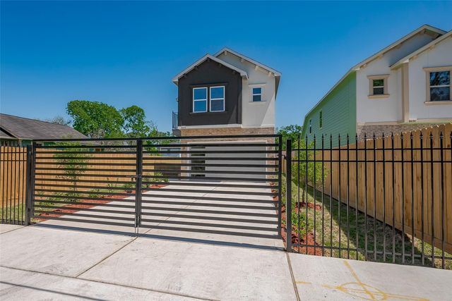 8636 Allwood Street, Houston, TX 77016