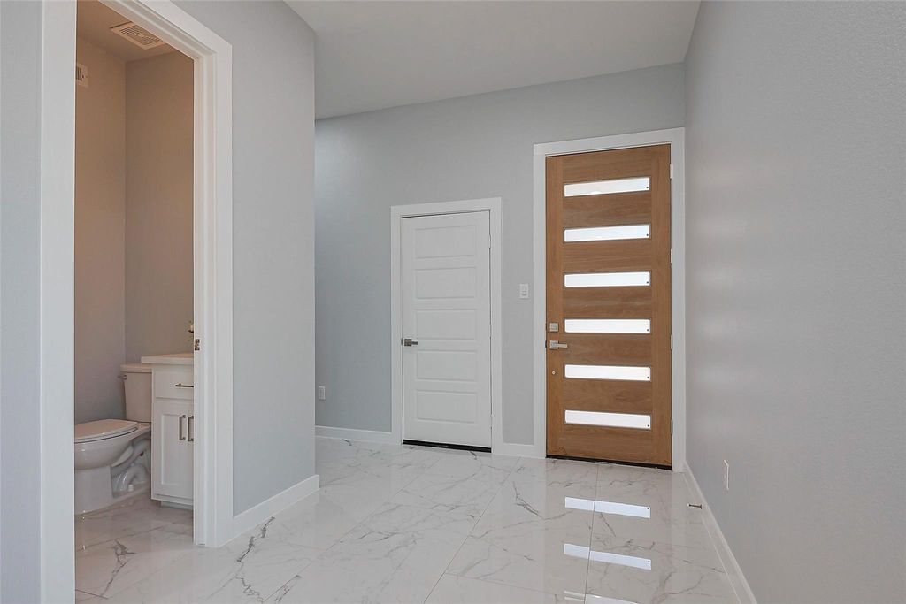 8636 Allwood Street, Houston, TX 77016