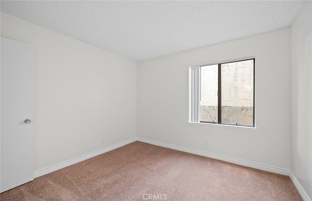 600 600 W 3rd Street W 107, Santa Ana, CA 92701