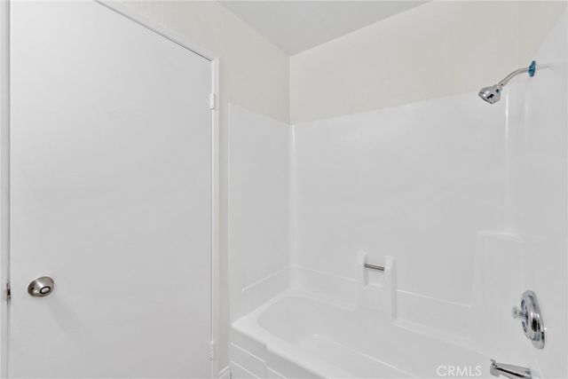 600 600 W 3rd Street W 107, Santa Ana, CA 92701