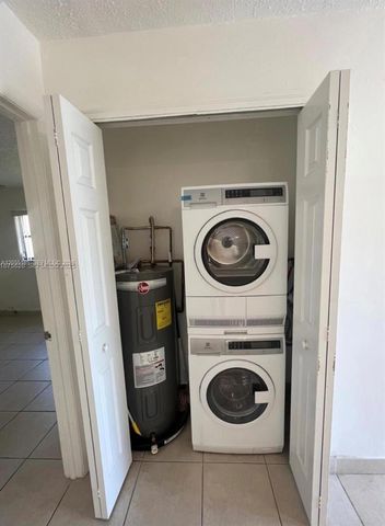 1670 Harding Street, Hollywood, FL 33020