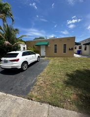 1670 Harding Street, Hollywood, FL 33020