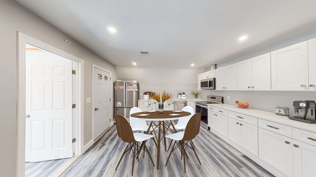 116 Malvern Rd 2, Worcester, MA 01610