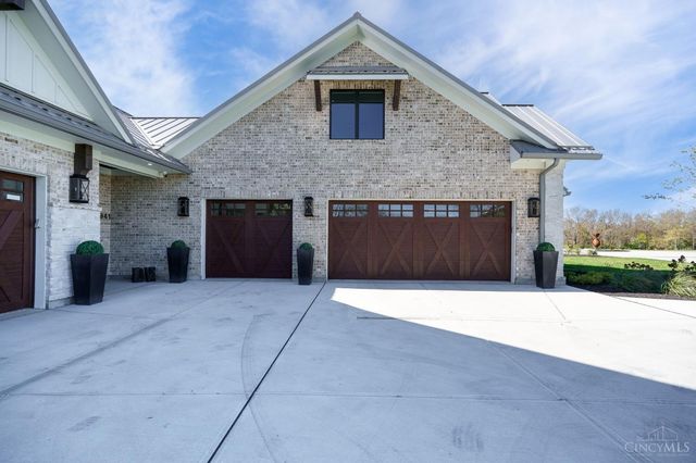 1941 Legendary Way, Clearcreek Twp., OH 45036