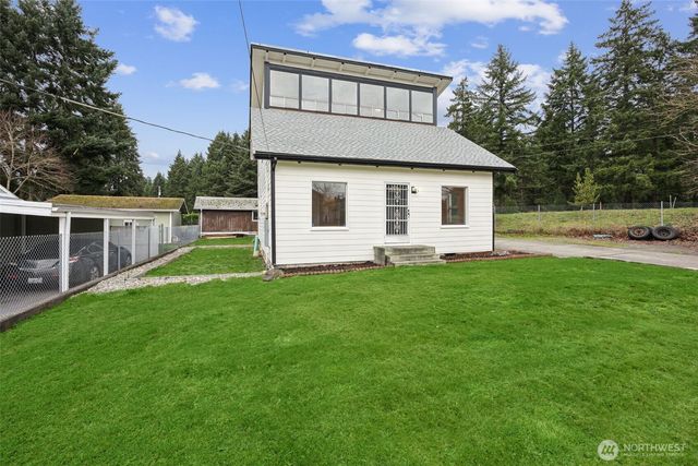 2225 E 64th Street, Tacoma, WA 98404