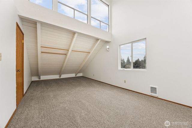 2225 E 64th Street, Tacoma, WA 98404