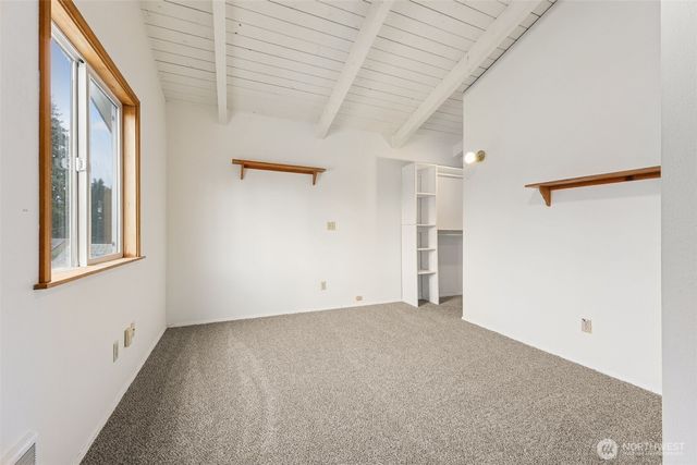 2225 E 64th Street, Tacoma, WA 98404