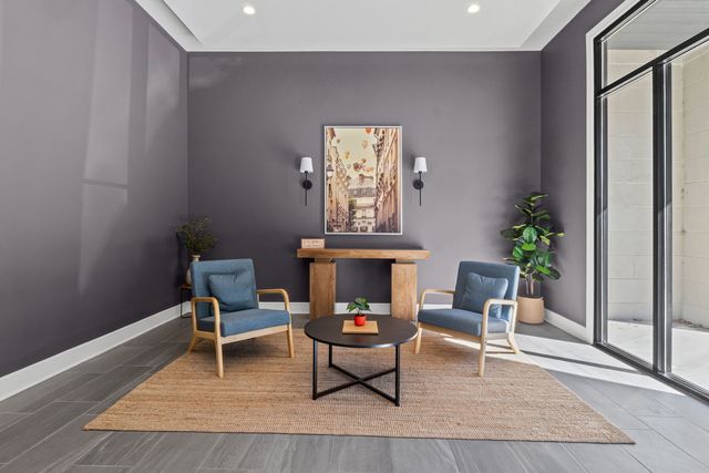 1824 W Foster Avenue 302, Chicago, IL 60640