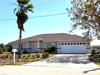 843 Nyasa AVE, Fort Myers, FL 33913