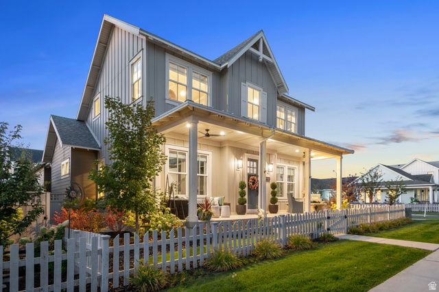 10924 S PADDLE BOARD WAY, South Jordan, UT 84009