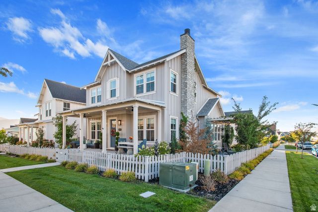 10924 S PADDLE BOARD WAY, South Jordan, UT 84009