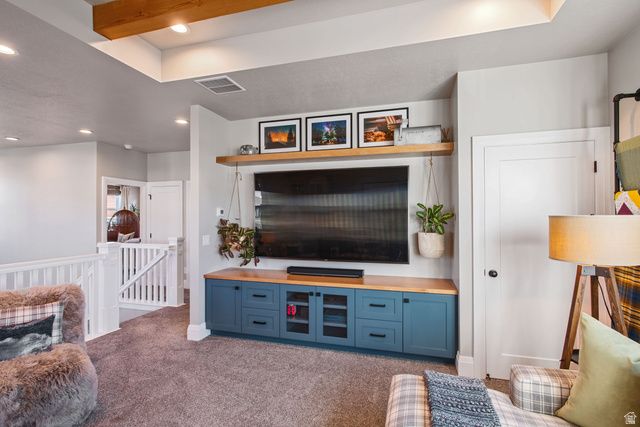 10924 S PADDLE BOARD WAY, South Jordan, UT 84009