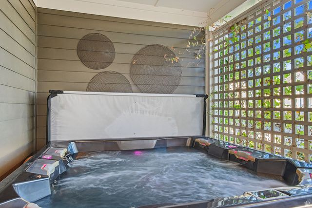 10924 S PADDLE BOARD WAY, South Jordan, UT 84009