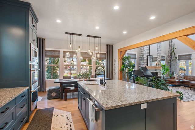 10924 S PADDLE BOARD WAY, South Jordan, UT 84009