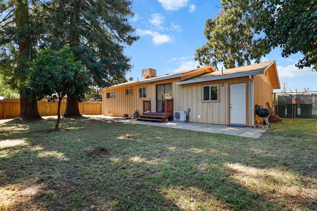2893 Alfreda Way, Redding, CA 96002