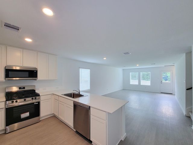 25588 Rose Creek Drive, Cleveland, TX 77328