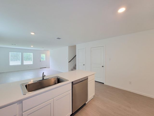 25588 Rose Creek Drive, Cleveland, TX 77328