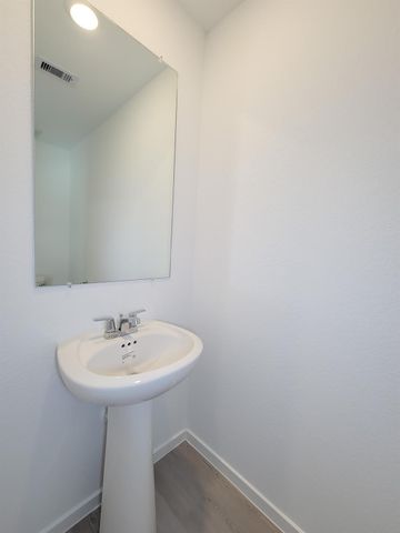25588 Rose Creek Drive, Cleveland, TX 77328
