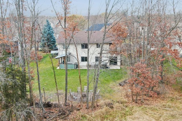11876 N Meadow Curve, Lindstrom, MN 55045
