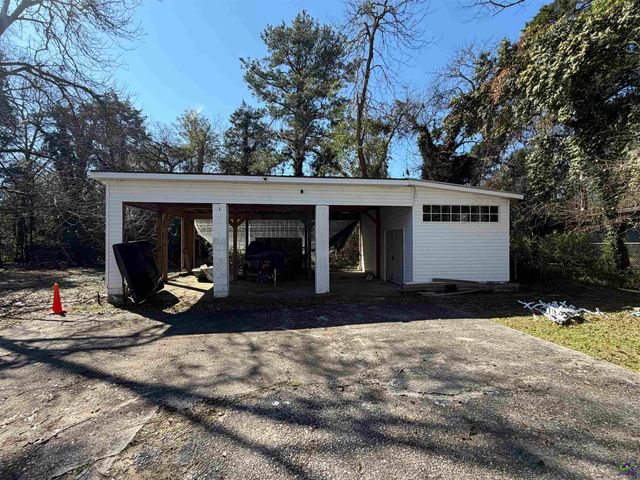 207 Eaker Drive, Warner Robins, GA 31088