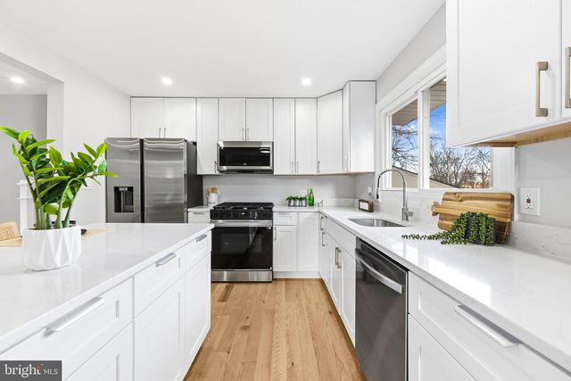 4633 S LEISURE CT, Ellicott City, MD 21043