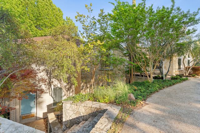 4217 Hildring Drive E, Fort Worth, TX 76109
