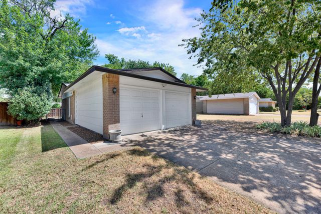 410 Melrose Drive, Richardson, TX 75080