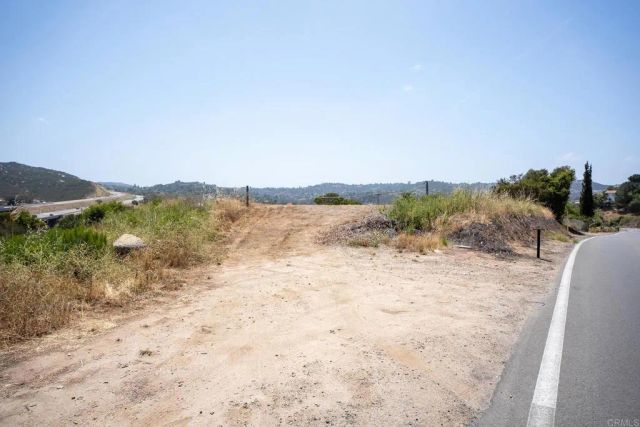 196 ARNOLD WAY, Alpine, CA 91901