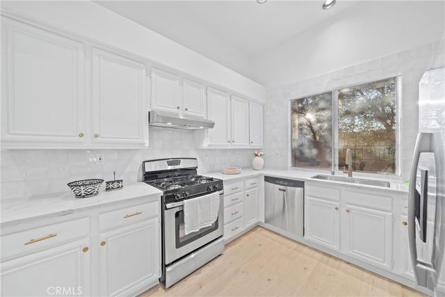 35 Via Encanto, Rancho Santa Margarita, CA 92688