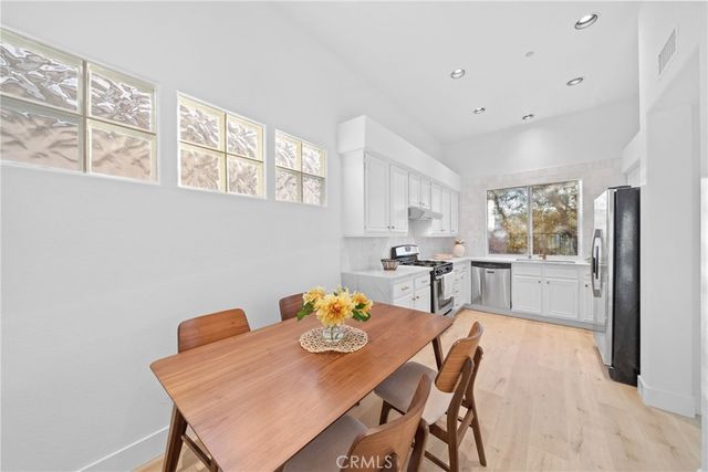 35 Via Encanto, Rancho Santa Margarita, CA 92688