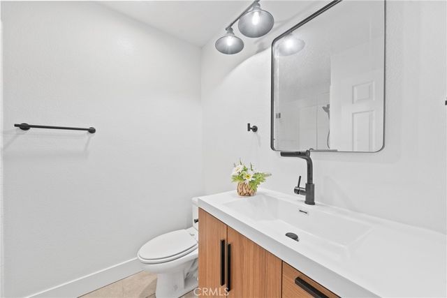 35 Via Encanto, Rancho Santa Margarita, CA 92688